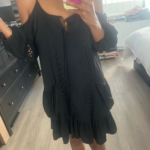 VaVa by Joy Han Samira Open Shoulder Dress in Black - Picture 5 of 10